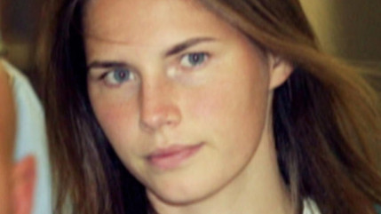 Italie : l'am&eacute;ricaine Amanda Knox a &eacute;t&eacute; acquitt&eacute;e dans l'affaire du meurtre de sa colocataire