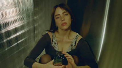 Billie Eilish véritable star des AMAS 2025 !