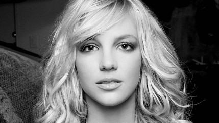 Britney Spears attentionn&eacute;e aupr&egrave;s de ses enfants!