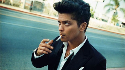 Bruno Mars bient&ocirc;t producteur d&rsquo;une s&eacute;rie US ?