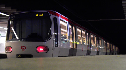 Canicule : la colère des Lyonnais face à la chaleur de certaines lignes de métro TCL