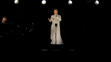 Céline Dion : selon Thomas Jolly, "c'était son rêve" de chanter sur la Tour Eiffel ! Céline Dion : selon Thomas Jolly, "c'était son rêve" de chanter sur la Tour Eiffel !