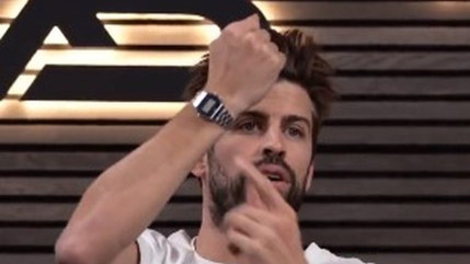 "Cette montre c'est pour la vie" : Girard Piqué répond à Shakira après la sortie de son single piquant "Cette montre c'est pour la vie" : Girard Piqué répond à Shakira après la sortie de son single piquant