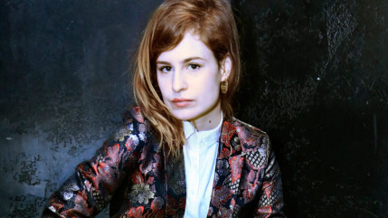 Christine and the Queens déçue de sa photo à la Une de Elle ! Christine and the Queens déçue de sa photo à la Une de Elle !