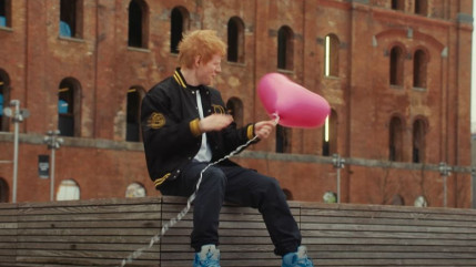 Ed Sheeran de retour avec un nouveau titre : le futur hit de l'année ? Ed Sheeran de retour avec un nouveau titre : le futur hit de l'année ?