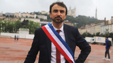 Enseignant tué au couteau à Arras : les réactions à Lyon