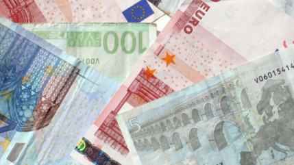 Les d&eacute;penses de consommation des m&eacute;nages ont rebondi de 0,4% en novembre apr&egrave;s une baisse de 0,8% en octobre