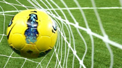 Football : Lionel Messi a remporté lundi soir son 5e Ballon d'Or Football : Lionel Messi a remporté lundi soir son 5e Ballon d'Or