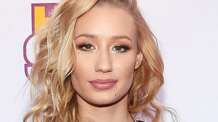 Iggy Azalea harcelée par un livreur de pizza ! Iggy Azalea harcelée par un livreur de pizza !