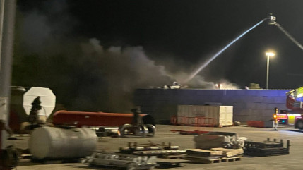 Incendie &agrave; Saint-Pierre-de-Chandieu : aucune valeur probl&eacute;matique d&eacute;tect&eacute;e dans les fum&eacute;es