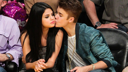 Justin Bieber et Selena Gomez de nouveau ensemble ? Justin Bieber et Selena Gomez de nouveau ensemble ?