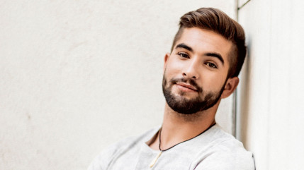Kendji dévoile son nouveau single "Sonrisa" en live ! Kendji dévoile son nouveau single "Sonrisa" en live !