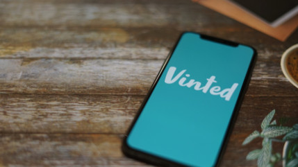 La plateforme Vinted installera prochainement un « Vinted Go » à Lyon