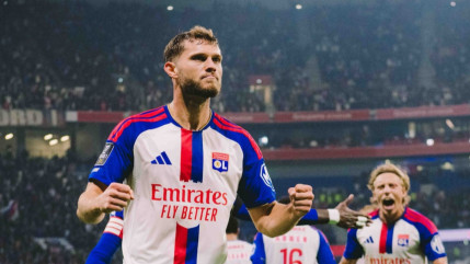 Ligue 1 : l'OL renverse Nice (2-1) et s'empare de la premi&egrave;re place du championnat