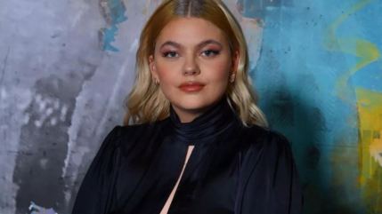 Louane : Sa participation à l'Eurovision menacée ? Louane : Sa participation à l'Eurovision menacée ?