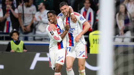 Lyon renverse Rennes et conforte sa 3e place (4-2)