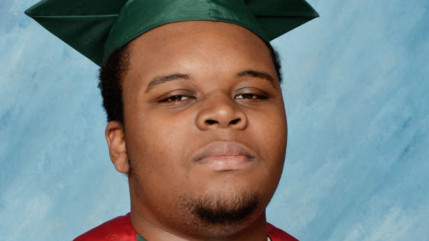 Aux Etats Unis , la ville de Ferguson se prépare à un week end de rassemblements pour commémorer le premier aniversaire de la mort de Michael Brown , l'adolescent noir tué par un policier blanc Aux Etats Unis , la ville de Ferguson se prépare à un week end de rassemblements pour commémorer le premier aniversaire de la mort de Michael Brown , l'adolescent noir tué par un policier blanc