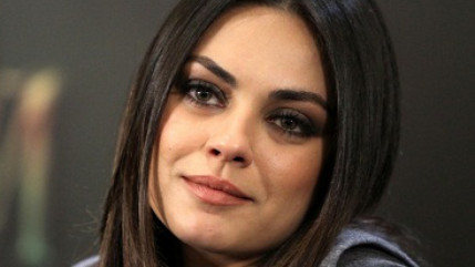 Mila Kunis secrètement mariée à Ashton Kutcher ? Mila Kunis secrètement mariée à Ashton Kutcher ?