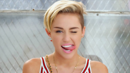 Miley Cyrus veut faire un concert toute nue !