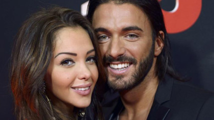 Nabilla et Thomas font monter la température! Nabilla et Thomas font monter la température!