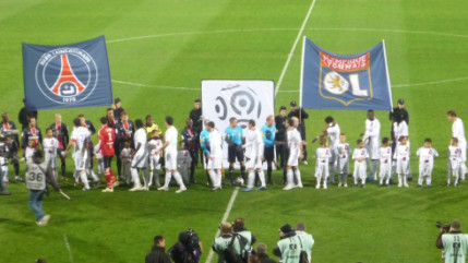 Au PSG, l'OL et Aulas r&ecirc;vent d'un "grand coup"