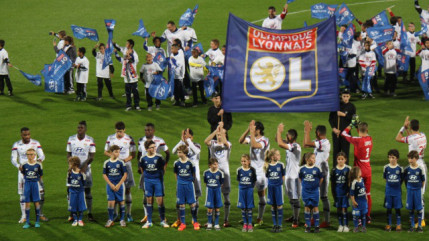 Match OL-OGC Nice : Hyundai et l’OL s'unissent contre le cancer