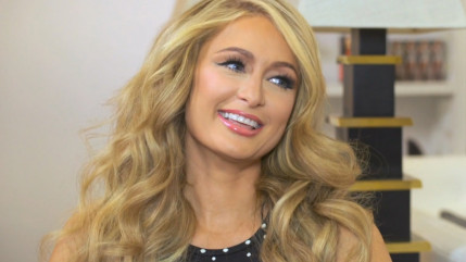 Paris Hilton officialise avec son âme soeur! Paris Hilton officialise avec son âme soeur!