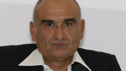 Pascal Nègre, qui était à la tête d’Universal Music France depuis 1998, sera remplacé par Olivier Nusse Pascal Nègre, qui était à la tête d’Universal Music France depuis 1998, sera remplacé par Olivier Nusse