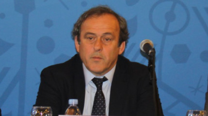 Michel Platini, le président de l'UEFA, suspendu huit ans par la Fifa de toute activité dans le football, a officiellement fait appel de cette sanction auprès de la chambre des recours de la Fifa Michel Platini, le président de l'UEFA, suspendu huit ans par la Fifa de toute activité dans le football, a officiellement fait appel de cette sanction auprès de la chambre des recours de la Fifa