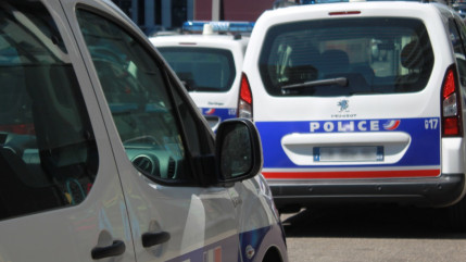 Le contrôle aux frontières est rétabli à partir de ce vendredi pour un mois, avec 30 000 policiers mobilisés pour sécuriser l'entrée sur le territoire dans le cadre de la COP21 Le contrôle aux frontières est rétabli à partir de ce vendredi pour un mois, avec 30 000 policiers mobilisés pour sécuriser l'entrée sur le territoire dans le cadre de la COP21