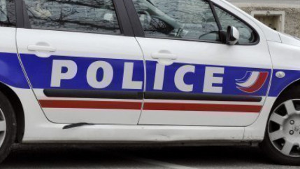 COP21 : 8 000 policiers et gendarmes sont déployés aux frontières, a annoncé le ministre de l'Intérieur Bernard Cazeneuve COP21 : 8 000 policiers et gendarmes sont déployés aux frontières, a annoncé le ministre de l'Intérieur Bernard Cazeneuve