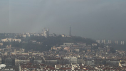Lyon : l&rsquo;&eacute;pisode de pollution aux particules fines continue !