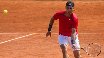 Tennis: Rafael Nadal, Novak Djokovic et Serena Williams font ce mardi leur entrée dans le tournoi parisien de Roland Garros Tennis: Rafael Nadal, Novak Djokovic et Serena Williams font ce mardi leur entrée dans le tournoi parisien de Roland Garros