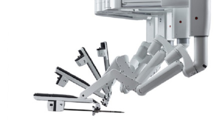 Le robot Da Vinci XI r&eacute;volutionne la chirurgie &agrave; la clinique Protestante de Caluire