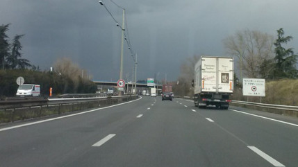 Nouveau week-end de chassé-croisé sur les routes : Bison Futé classe la journée de samedi orange au niveau national et rouge en Rhône-Alpes Nouveau week-end de chassé-croisé sur les routes : Bison Futé classe la journée de samedi orange au niveau national et rouge en Rhône-Alpes
