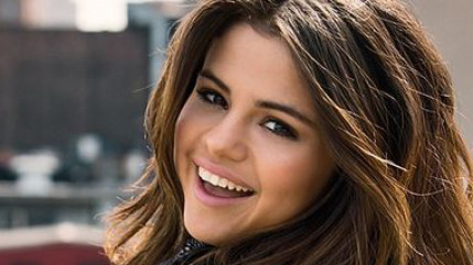 Selena Gomez aide un fan dépressif !