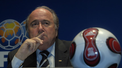 Après le nouveau scandale de corruption, l'UEFA demande le report de l'élection du président de la FIFA qui doit avoir lieu ce vendredi Après le nouveau scandale de corruption, l'UEFA demande le report de l'élection du président de la FIFA qui doit avoir lieu ce vendredi