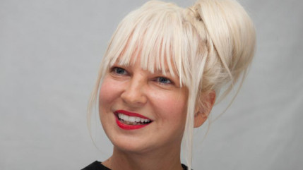 Découvrez le nouveau morceau de Sia "Light Headed" ! Découvrez le nouveau morceau de Sia "Light Headed" !