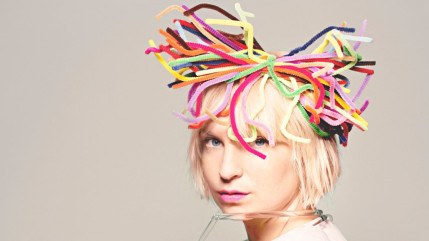 Le single de Sia écrit à l'origine pour Rihanna ! Le single de Sia écrit à l'origine pour Rihanna !