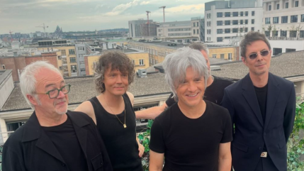 Surprise : Indochine ajoute deux nouvelles dates à leur Arena Tour ! Surprise : Indochine ajoute deux nouvelles dates à leur Arena Tour !