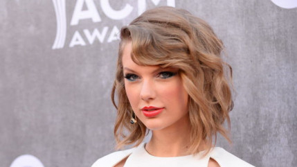 Taylor Swift amène ses amies en tournée avec elle ! Taylor Swift amène ses amies en tournée avec elle !