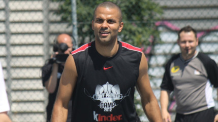 L&rsquo;incroyable panier de Tony Parker fait le buzz sur internet