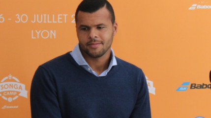 Roland Garros : Jo Wilfried-Tsonga s'est incliné face à Stan Wawrinka en 1/2 finale Roland Garros : Jo Wilfried-Tsonga s'est incliné face à Stan Wawrinka en 1/2 finale