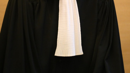 Un ancien vice-procureur de Nîmes condamné pour violences conjugales à Lyon Un ancien vice-procureur de Nîmes condamné pour violences conjugales à Lyon