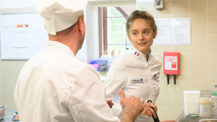 Un plat de Naïs Pirollet proposé dans les lycées de la région