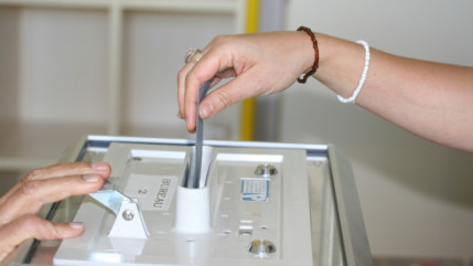 Les &eacute;lections cantonales auront lieu en mars 2015, les r&eacute;gionales en d&eacute;cembre 2015