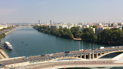 Selon les projections de population de l'Insee, la France comptera 73,6 millions d'habitants au 1er janvier 2060 Selon les projections de population de l'Insee, la France comptera 73,6 millions d'habitants au 1er janvier 2060