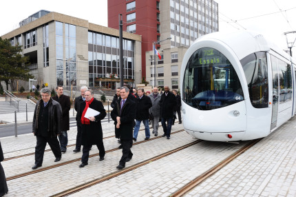 Dernière phase d’essai pour le tram T4 Dernière phase d’essai pour le tram T4