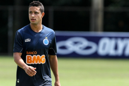 Mercato OL : Mandjeck et Léo toujours pistés par Lyon Mercato OL : Mandjeck et Léo toujours pistés par Lyon