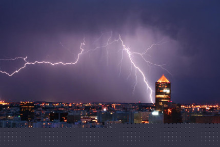 Météo à Lyon: un week-end orageux ! Météo à Lyon: un week-end orageux !